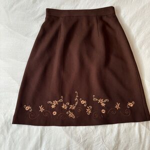 woman’s embroidered skirt size small